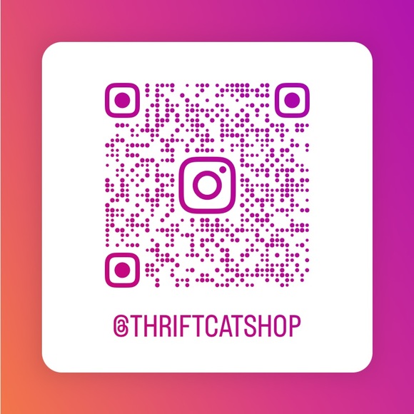 Meet your Posher, Aurora - Picture 2 of 2